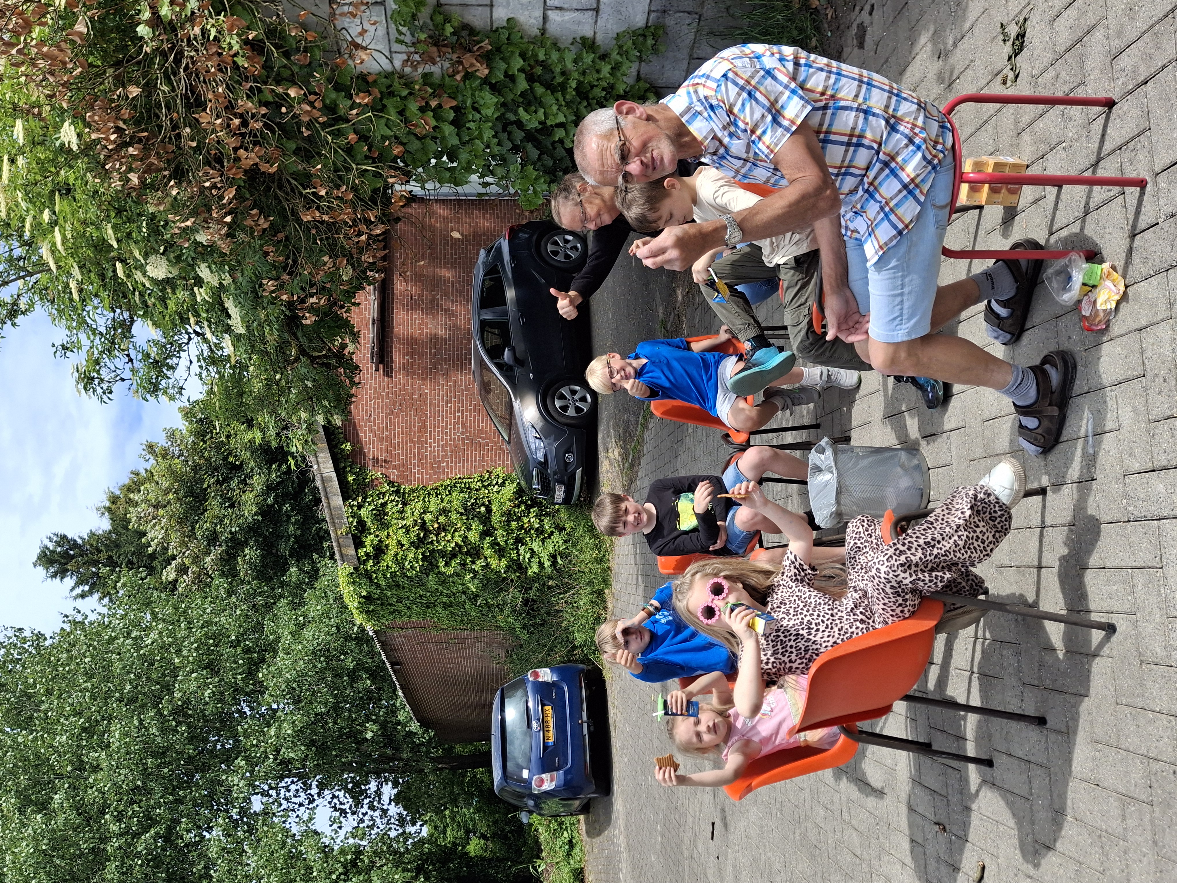 Spel en gezelligheid in Art Story